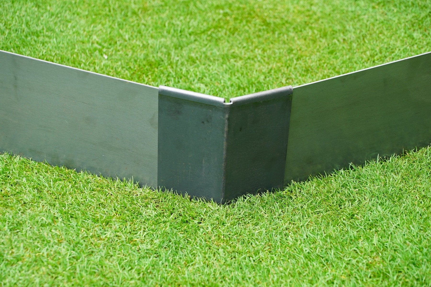 3mm Premium Garden Edging Corners & Joiners Core Earth Designs