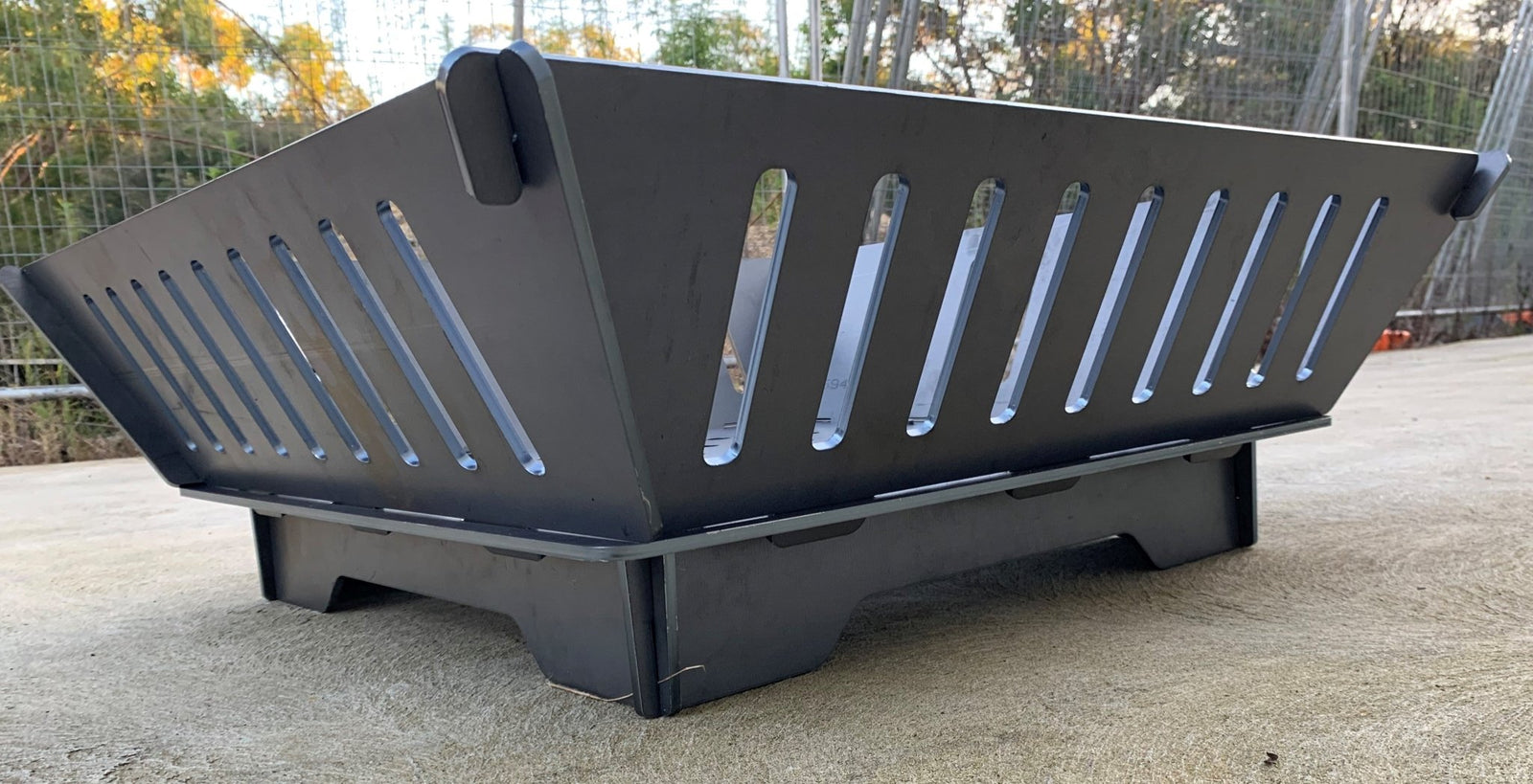 6mm 'Low-Rider' Flat Pack Corten Fire Pit - Core Earth Designs